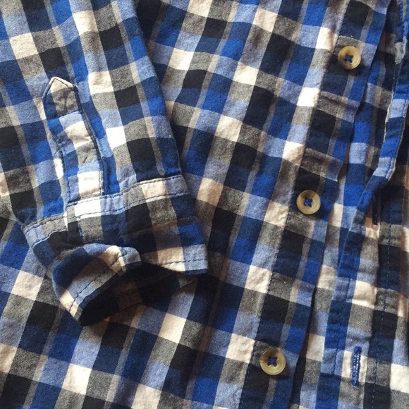 Garanimals Blue Plaid Long sleeve button up top - Picture 3 of 3